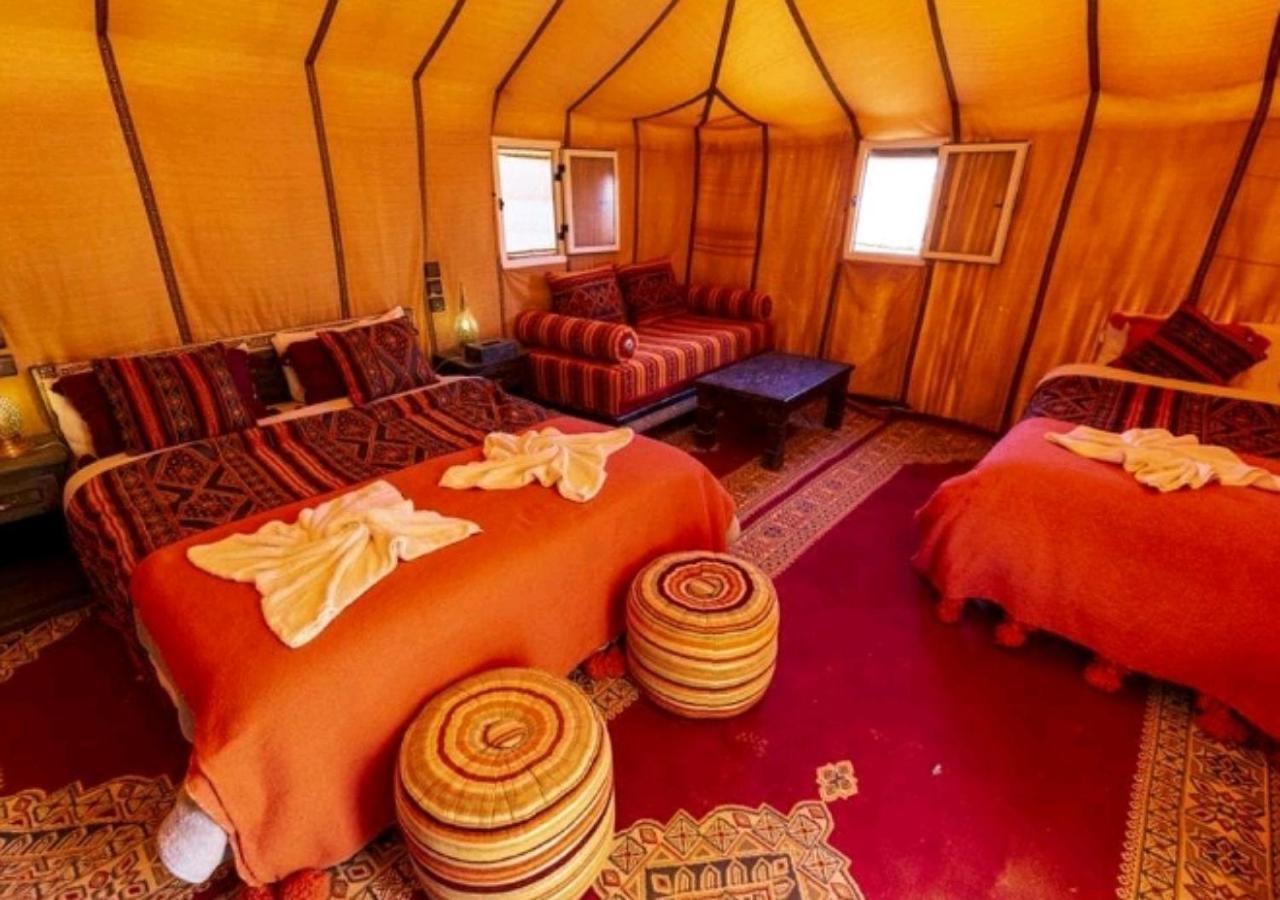 Hotel Fabulous Luxury Camp à Merzouga Extérieur photo