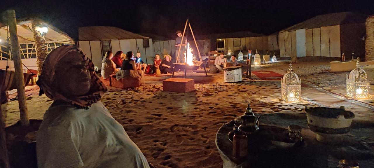 Hotel Fabulous Luxury Camp à Merzouga Extérieur photo