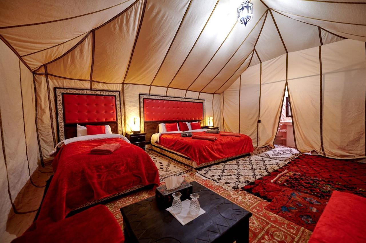 Hotel Fabulous Luxury Camp à Merzouga Extérieur photo