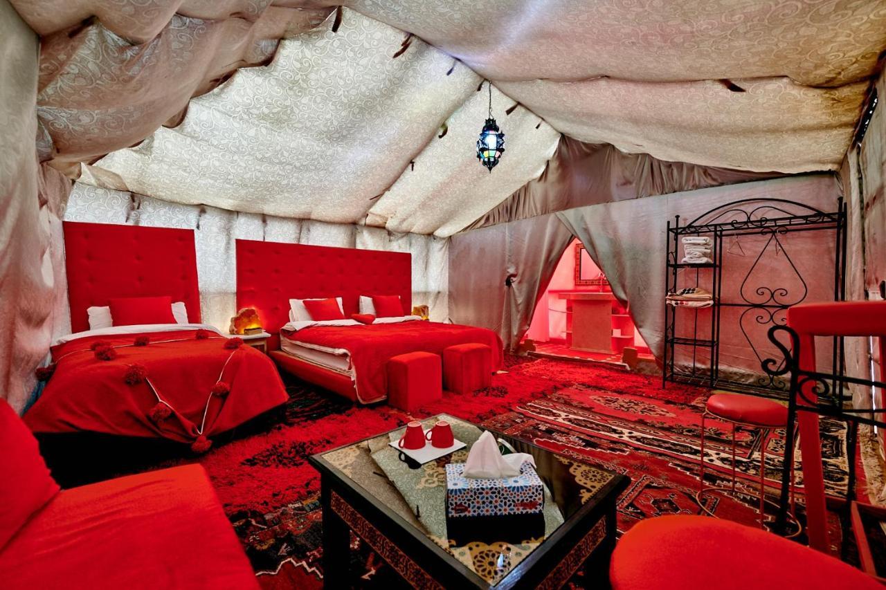 Hotel Fabulous Luxury Camp à Merzouga Extérieur photo