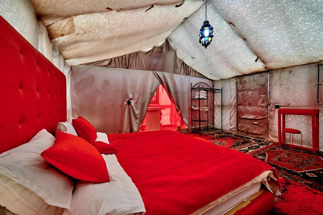 Hotel Fabulous Luxury Camp à Merzouga Extérieur photo