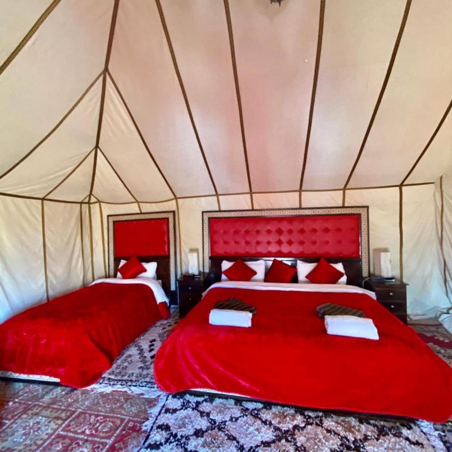 Hotel Fabulous Luxury Camp à Merzouga Extérieur photo