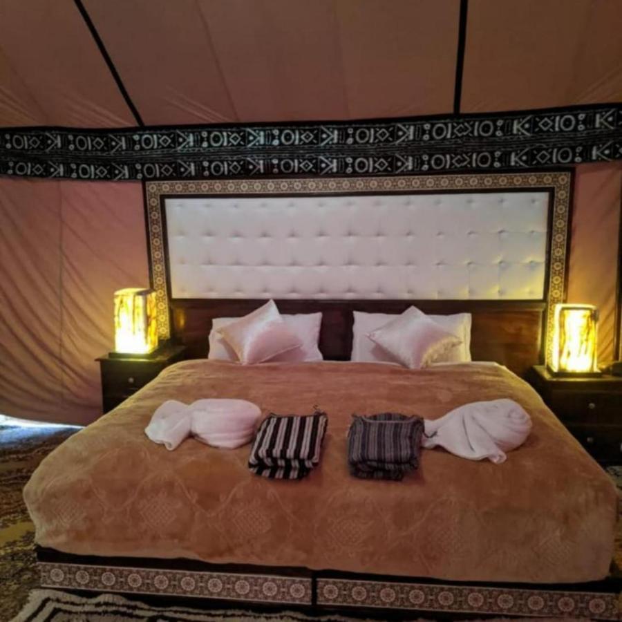 Hotel Fabulous Luxury Camp à Merzouga Extérieur photo