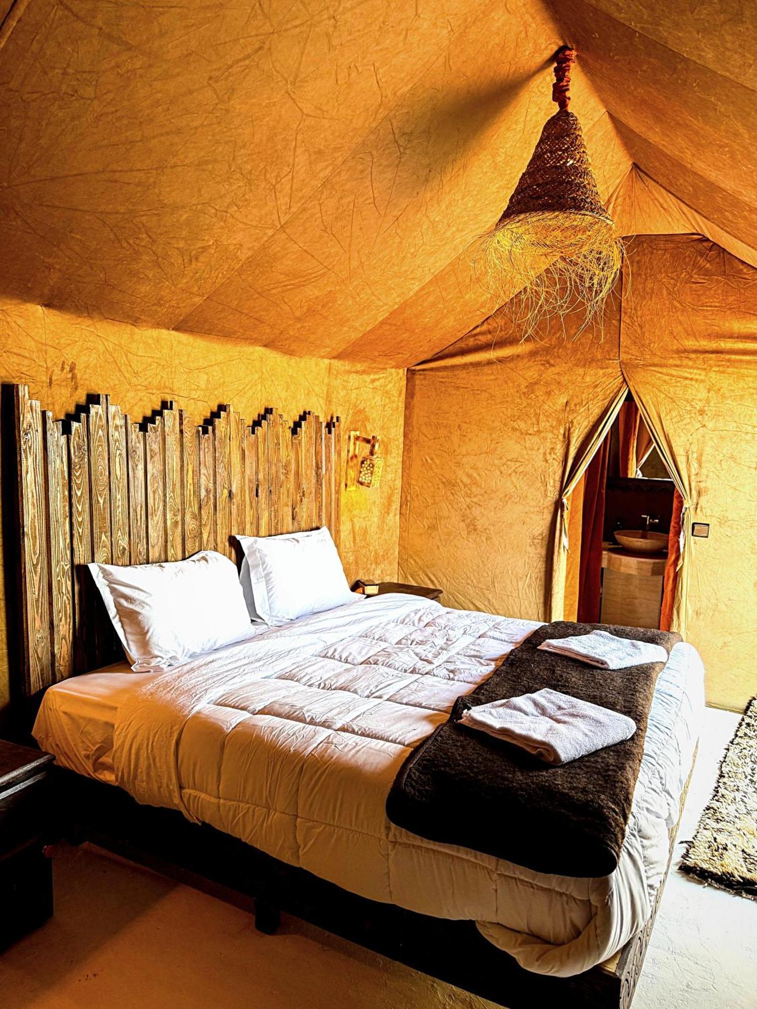 Hotel Fabulous Luxury Camp à Merzouga Extérieur photo
