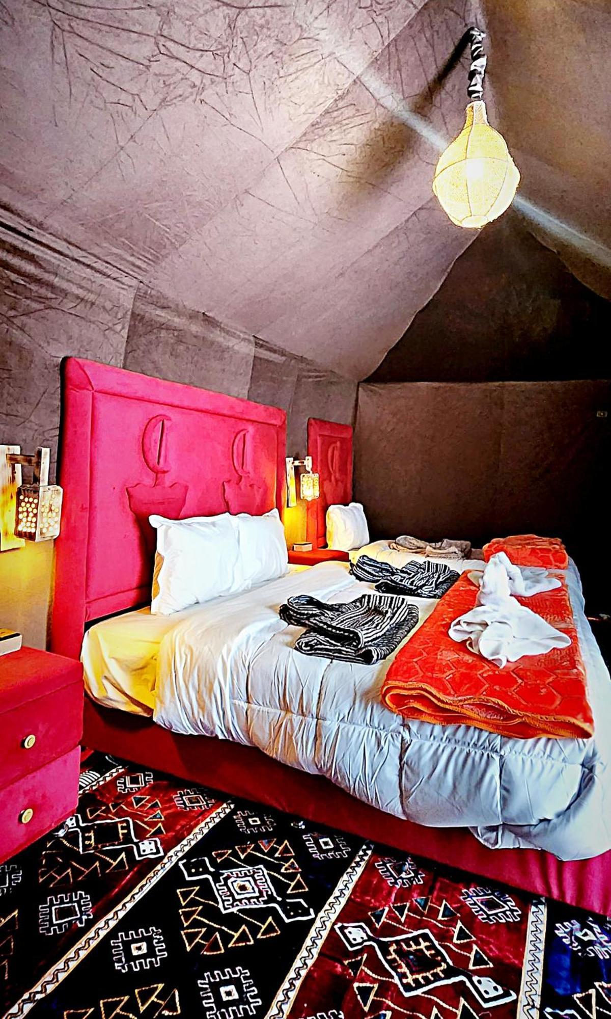 Hotel Fabulous Luxury Camp à Merzouga Extérieur photo